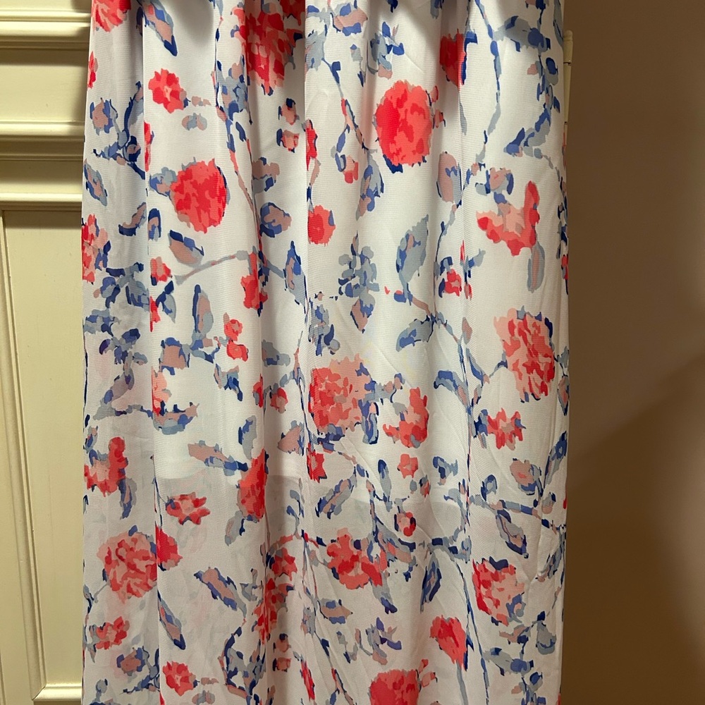 Floral White and Red Women's Skirt